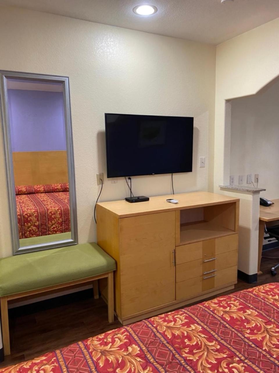 Relax Inn & Suites Angleton Ngoại thất bức ảnh