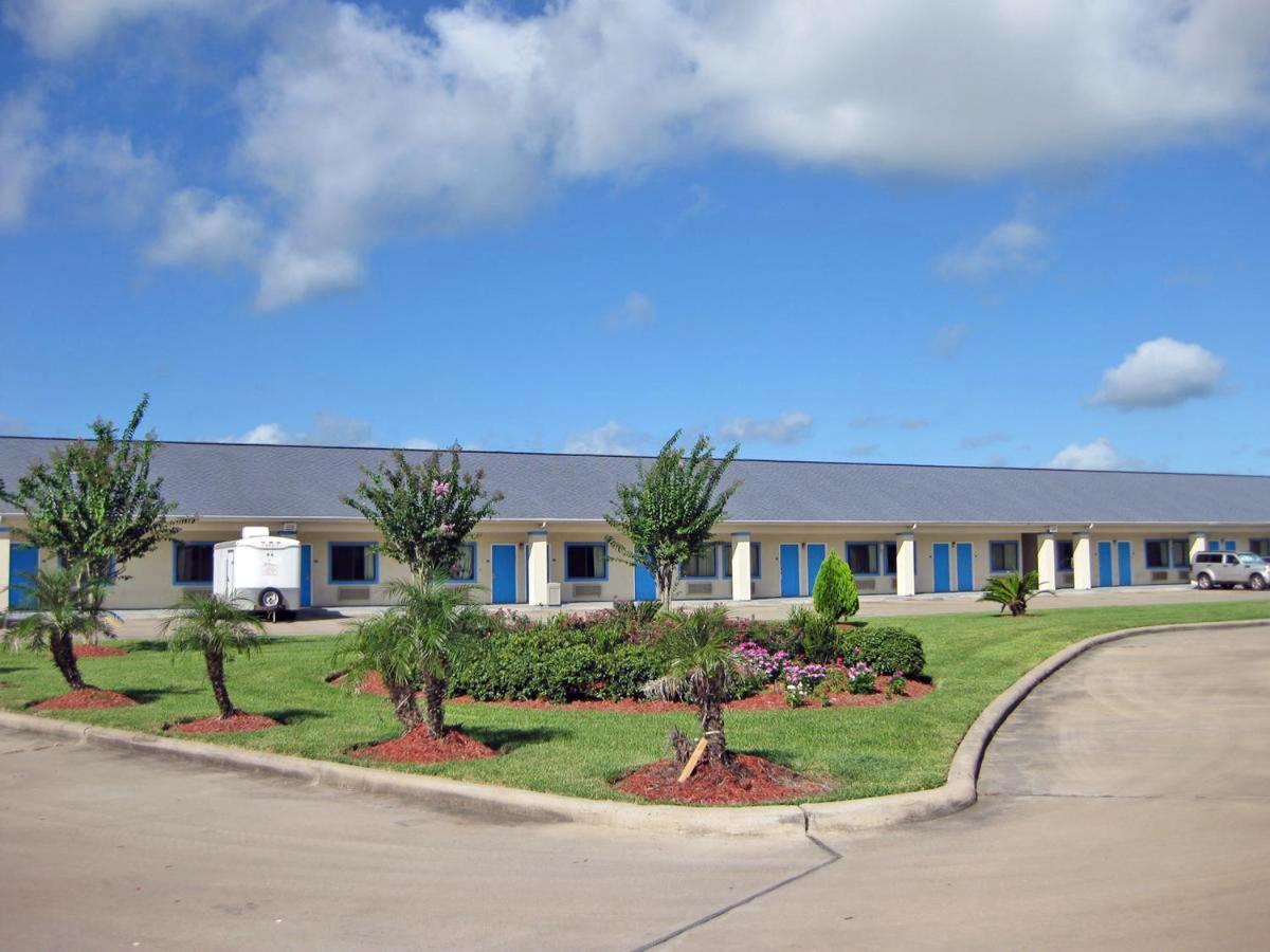 Relax Inn & Suites Angleton Ngoại thất bức ảnh